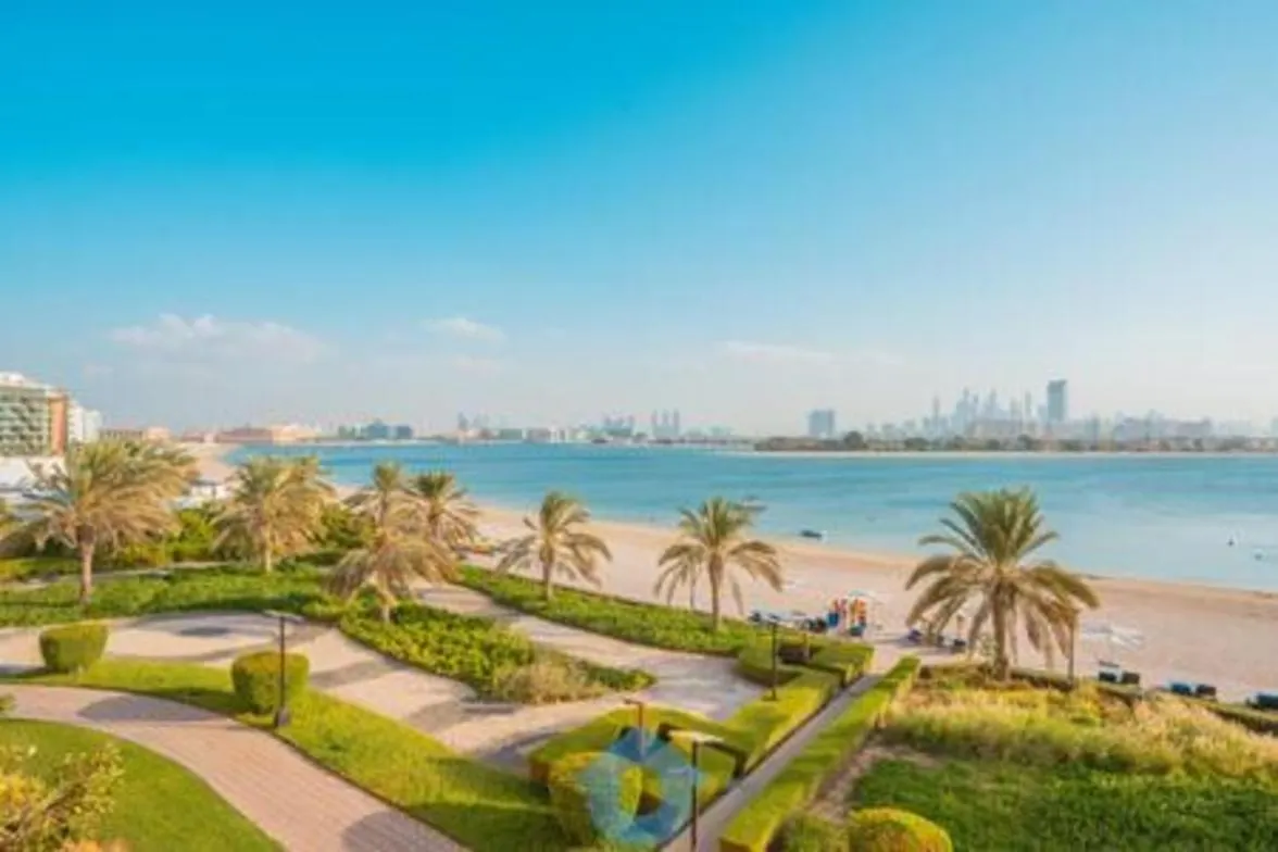 G15Sa Ultra-Modern 3-Br Duplex In Palm Jumeirah Dubai 0*,  United Arab Emirates