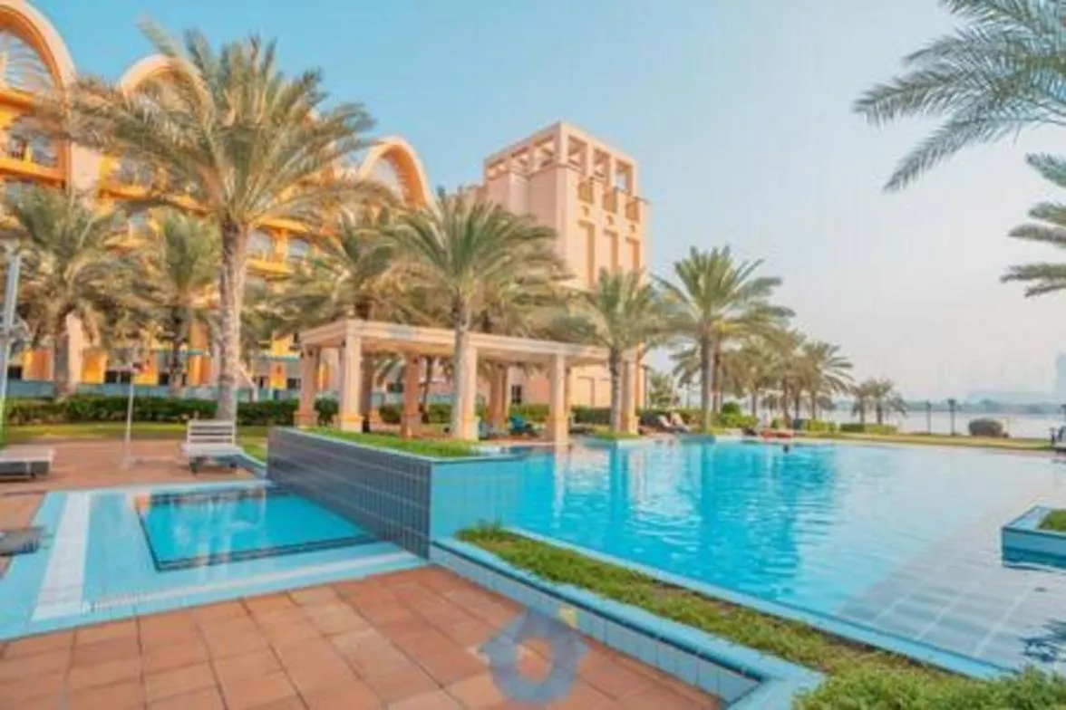 G15Sa Ultra-Modern 3-Br Duplex In Palm Jumeirah Dubai